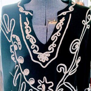Objects D'art Black & White Embroidered Top/Tunic Size XL